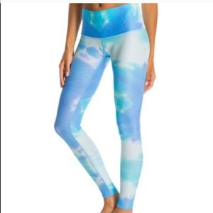 New Teeki leggings Fairy bath print NWT